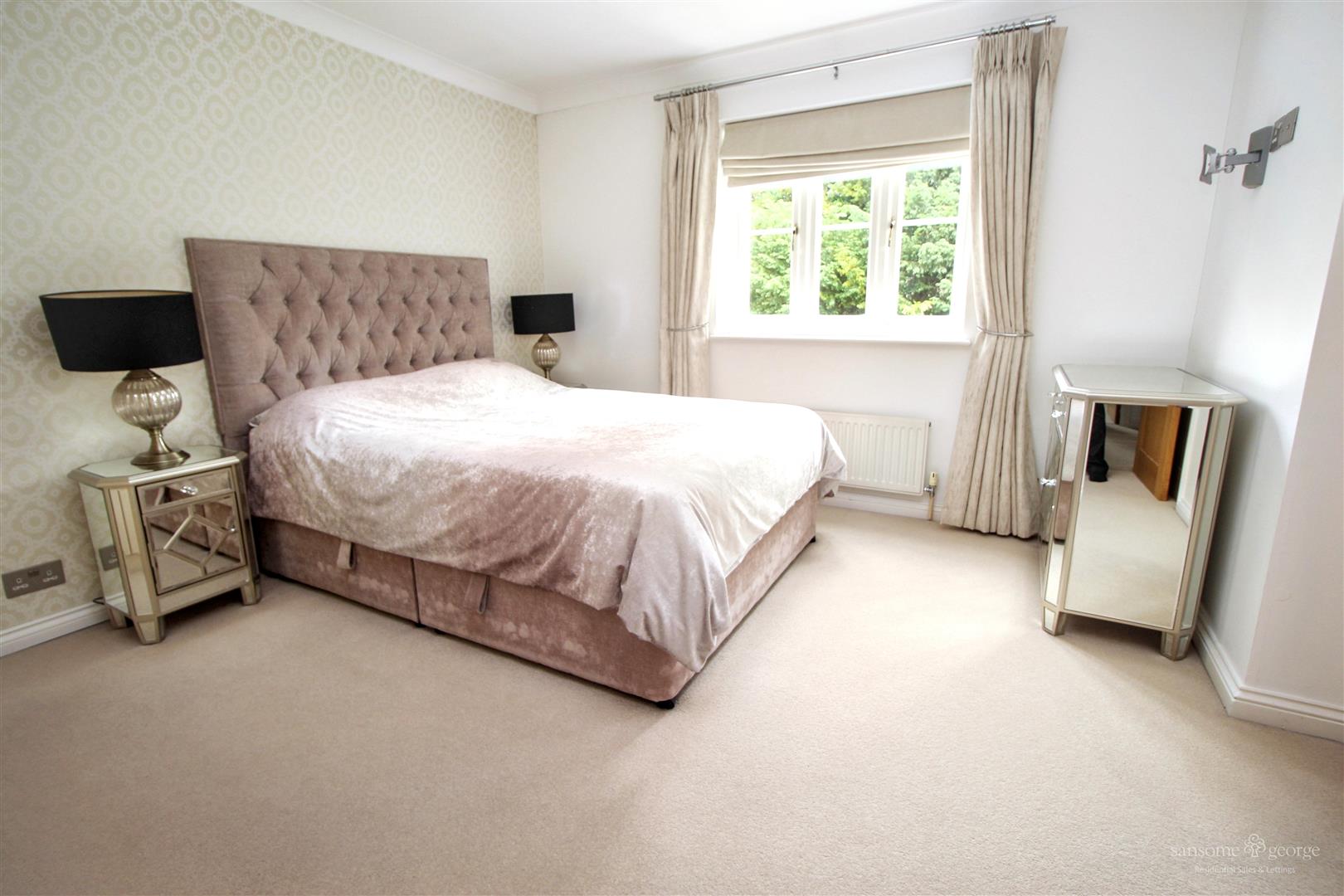Roebuck Rise, Tilehurst, Reading